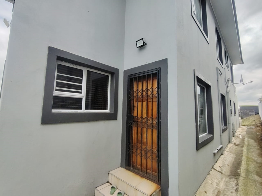 4 Bedroom Property for Sale in Nahoon Valley Park Eastern Cape